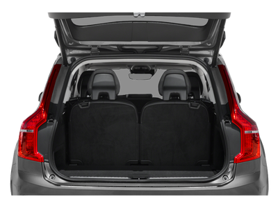 2021 Volvo XC90 T6 Momentum 7 Passenger