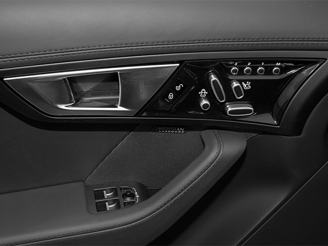 2014 Jaguar F-TYPE V6 S