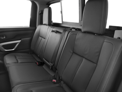2016 Nissan TITAN XD SL Gas