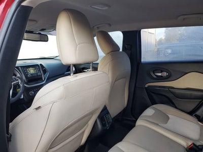 2016 Jeep Cherokee Sport