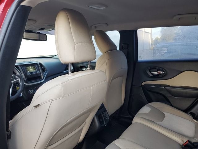 2016 Jeep Cherokee Sport