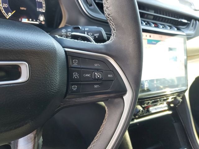 2023 Jeep Grand Cherokee Limited 4x2