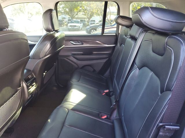 2023 Jeep Grand Cherokee Limited 4x2