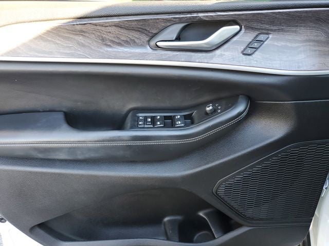 2023 Jeep Grand Cherokee Limited 4x2