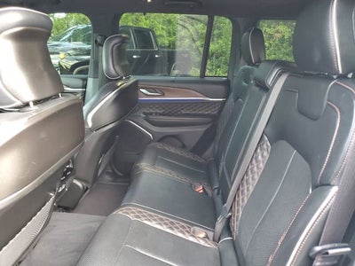 2023 Jeep Grand Cherokee Summit 4x4