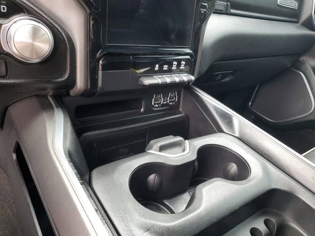 2021 RAM 1500 Laramie Crew Cab 4x2 5'7" Box
