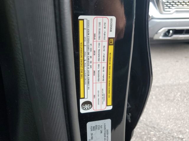 2021 RAM 1500 Laramie Crew Cab 4x2 5'7" Box