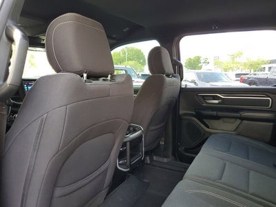 2023 RAM 1500 Big Horn Crew Cab 4x4 5'7" Box