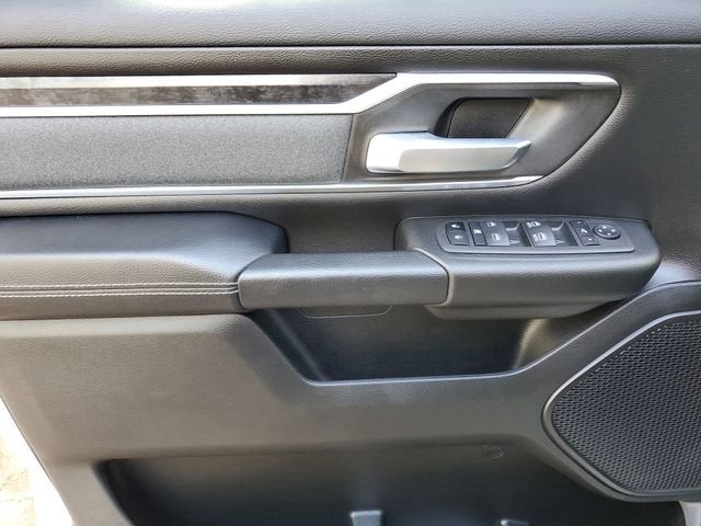 2023 RAM 1500 Big Horn Crew Cab 4x4 5'7" Box