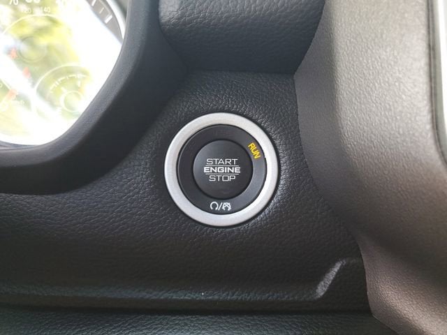 2023 RAM 1500 Big Horn Crew Cab 4x4 5'7" Box