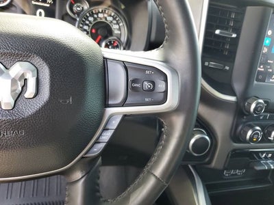 2023 RAM 1500 Big Horn Crew Cab 4x4 5'7" Box