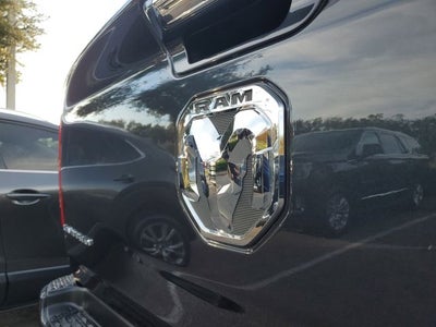 2021 RAM 1500 Limited Crew Cab 4x4 5'7" Box