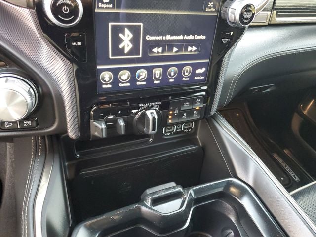 2021 RAM 1500 Limited Crew Cab 4x4 5'7" Box