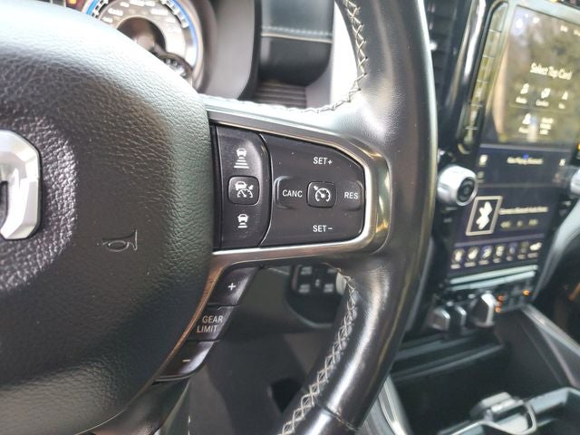 2021 RAM 1500 Limited Crew Cab 4x4 5'7" Box