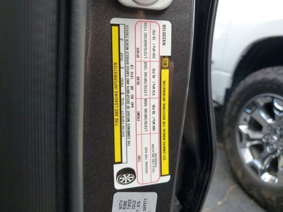 2022 RAM 1500 Rebel Crew Cab 4x4 5'7" Box