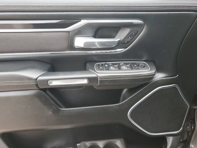 2022 RAM 1500 Laramie Crew Cab 4x4 6'4" Box