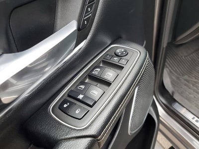 2022 RAM 1500 Laramie Crew Cab 4x4 6'4" Box