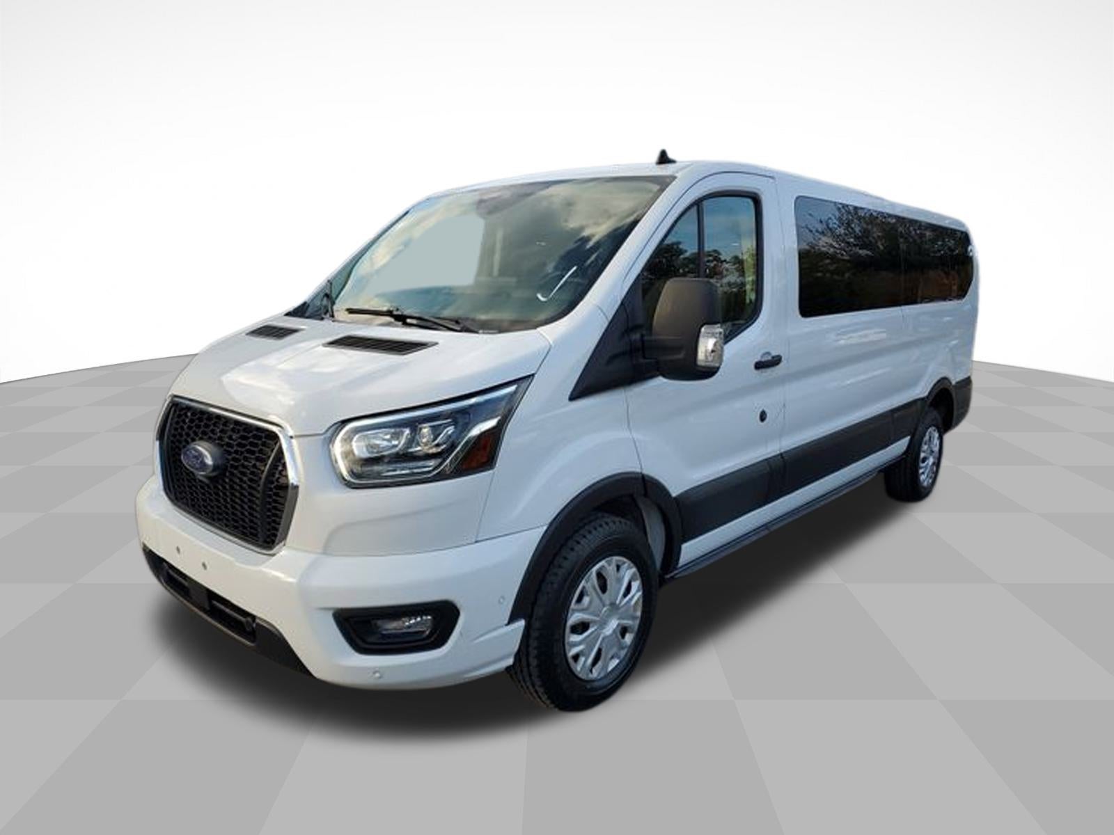 2023 Ford Transit Passenger Wagon XL
