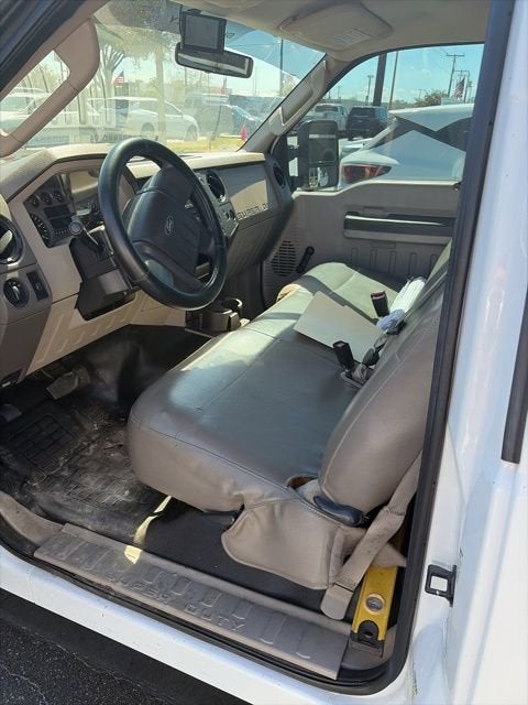 2008 Ford Super Duty F-350 SRW XL