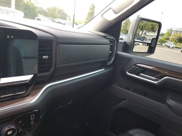 2025 Chevrolet Silverado 3500 HD LT DRW