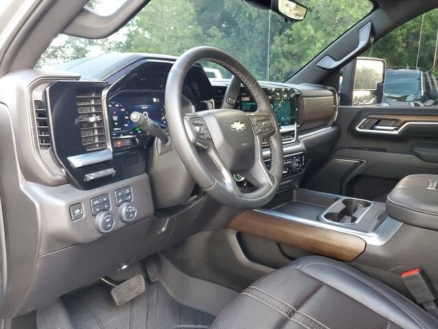 2025 Chevrolet Silverado 3500 HD High Country DRW