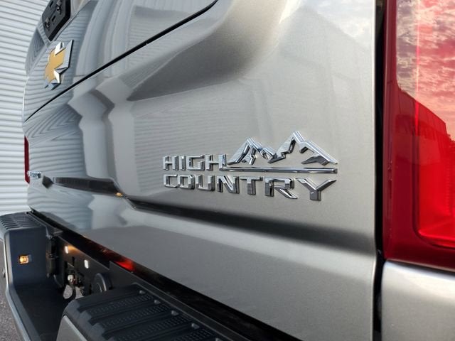 2025 Chevrolet Silverado 3500 HD High Country DRW