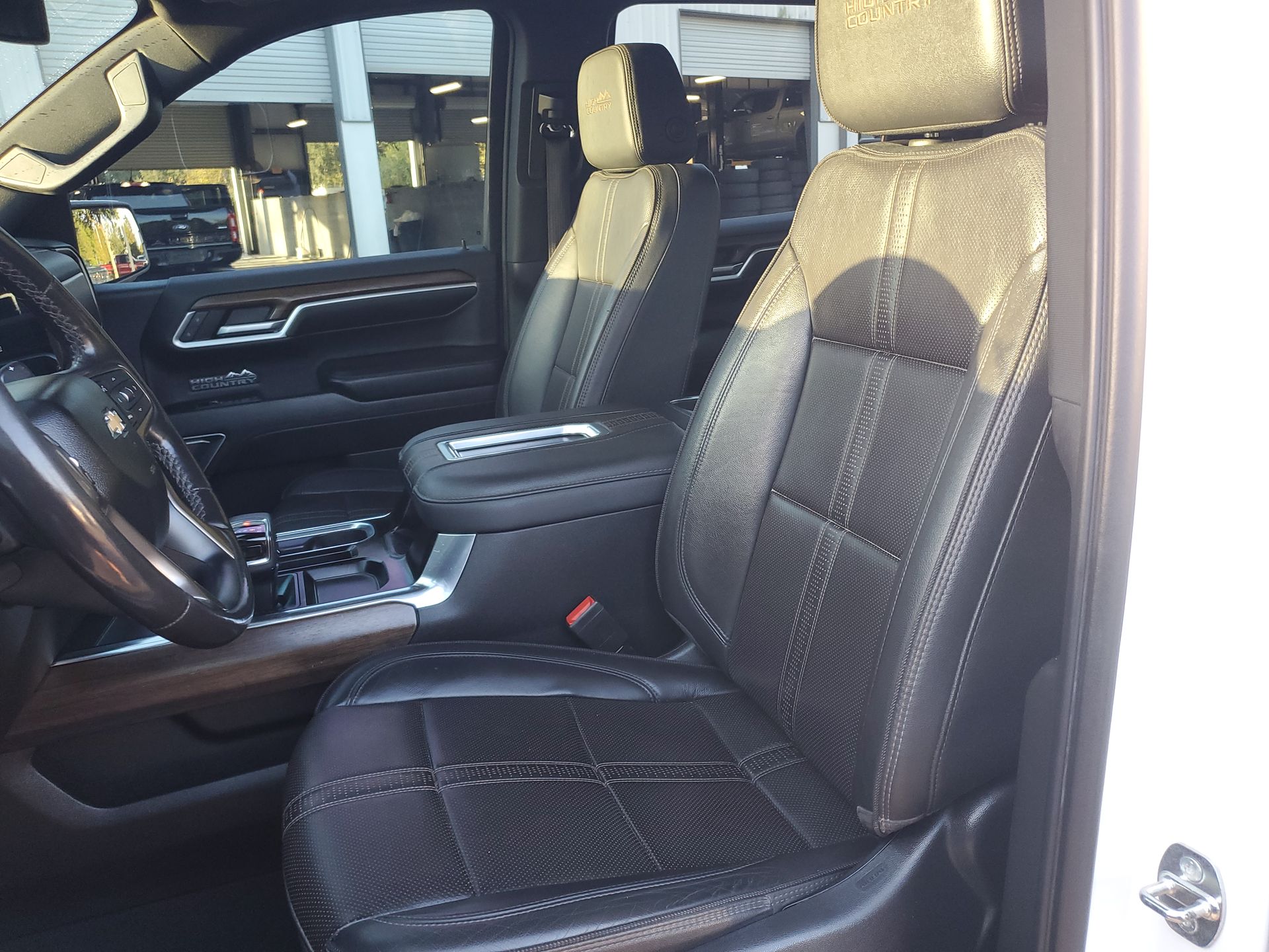 2022 Chevrolet Silverado 1500 High Country