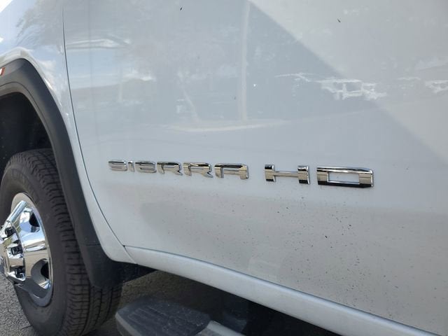 2025 GMC Sierra 3500 HD Chassis Cab SLE