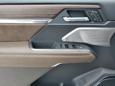 2027 GMC Acadia Denali Ultimate