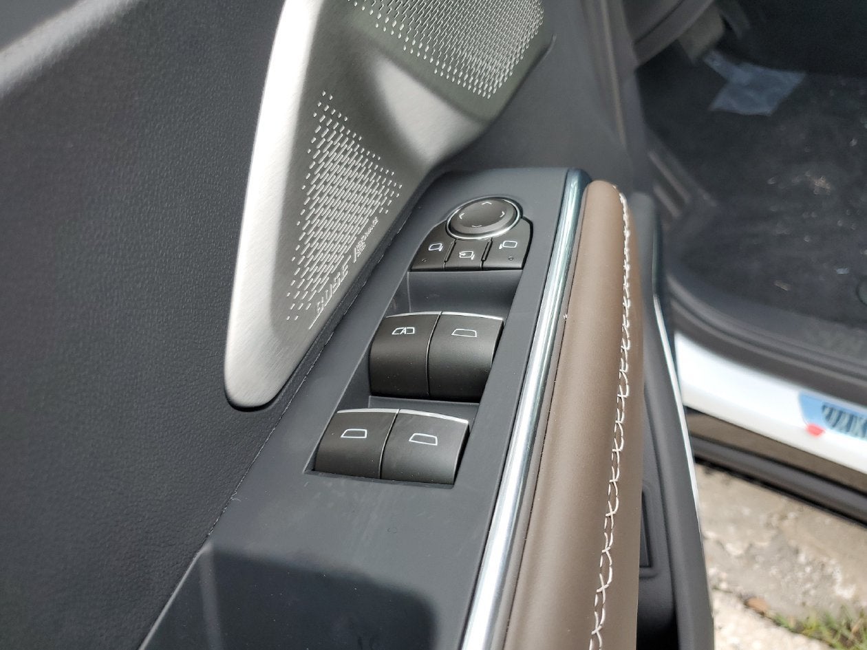 2027 GMC Acadia Denali Ultimate