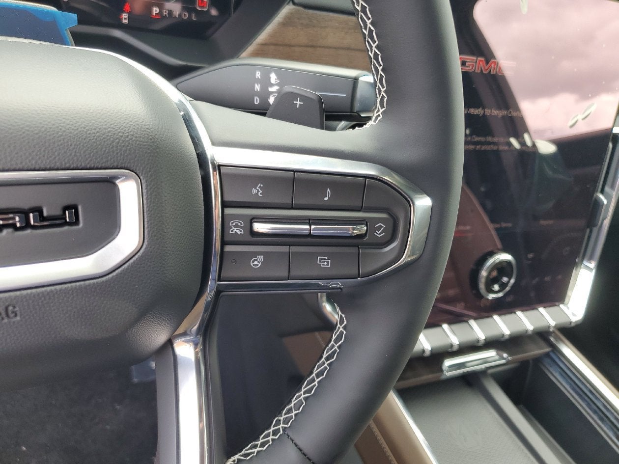 2027 GMC Acadia Denali Ultimate