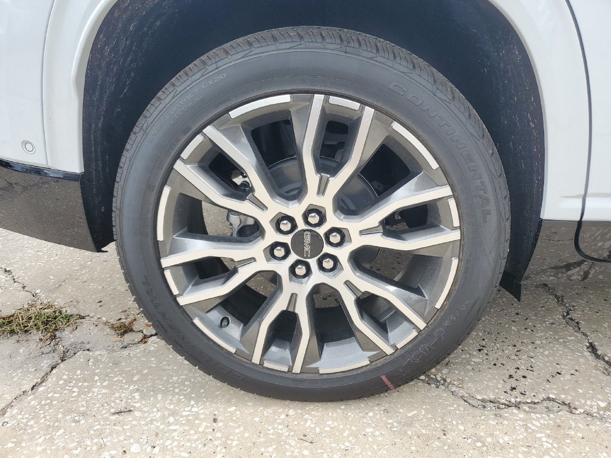 2027 GMC Acadia Denali Ultimate
