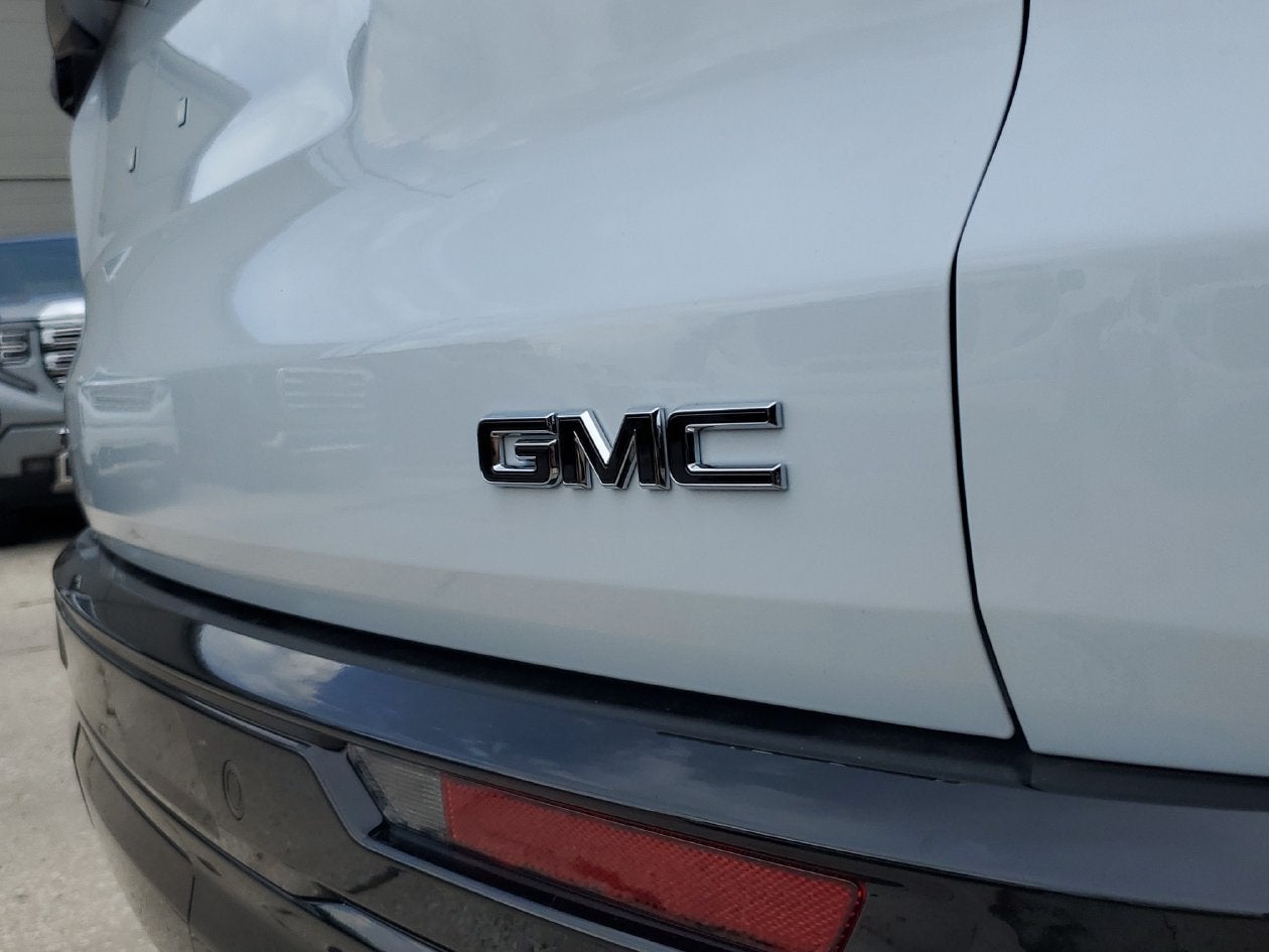 2027 GMC Acadia Denali Ultimate
