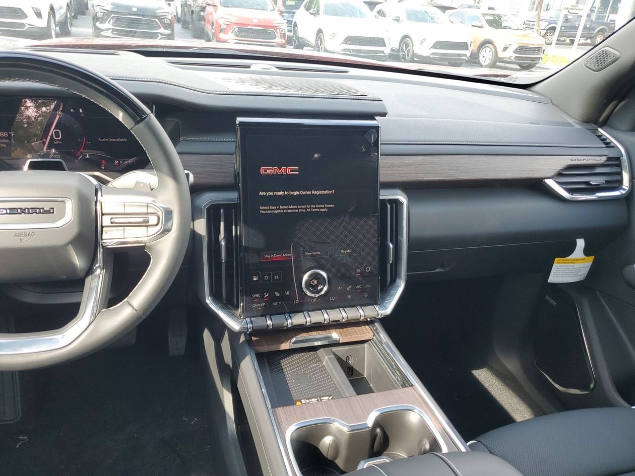 2026 GMC Acadia Denali