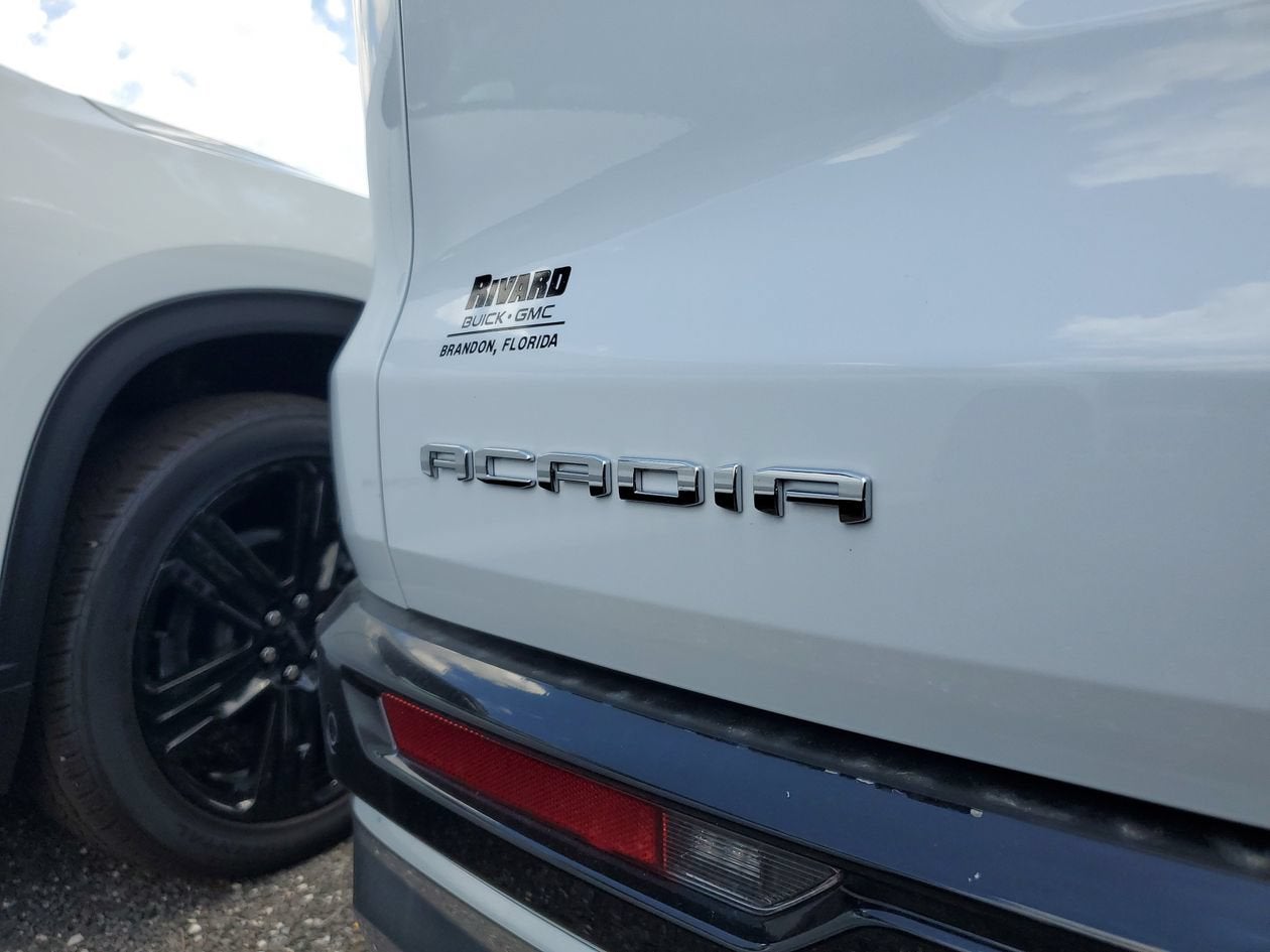2026 GMC Acadia Denali