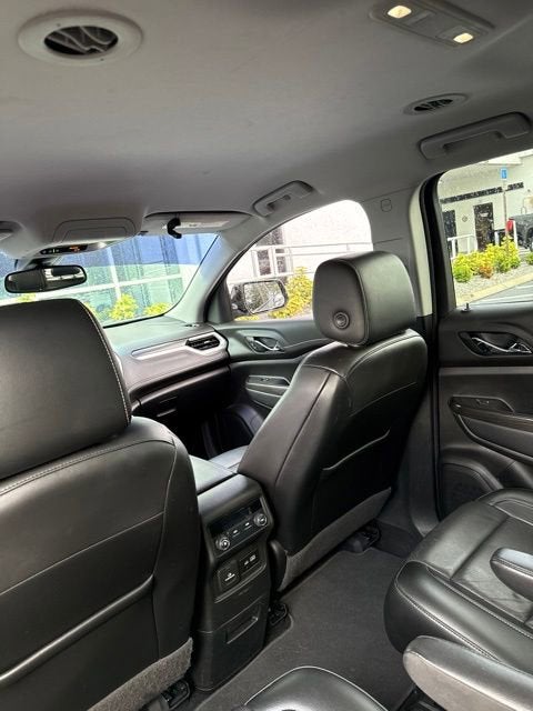 2021 GMC Acadia SLT
