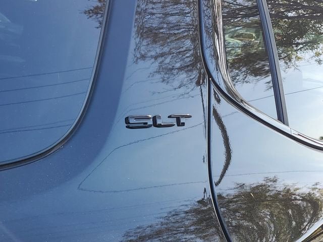 2022 GMC Acadia SLT