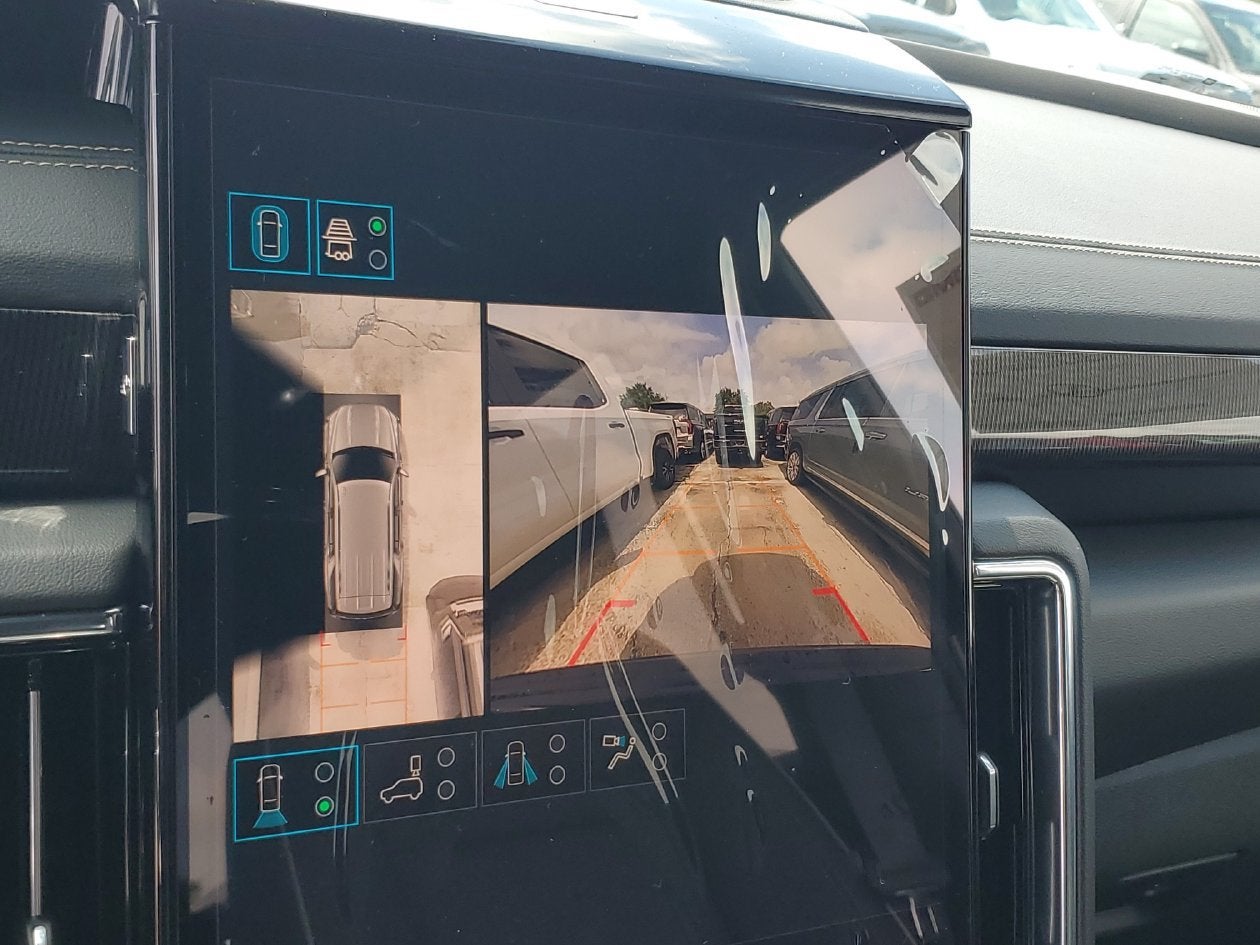2027 GMC Yukon Elevation