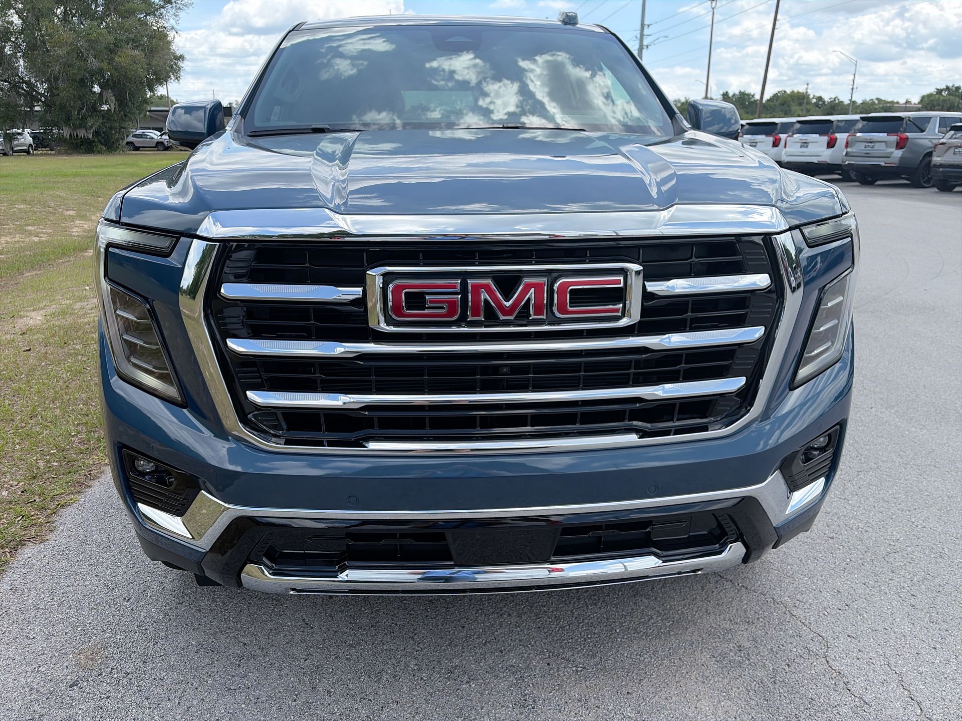 2026 GMC Yukon Elevation