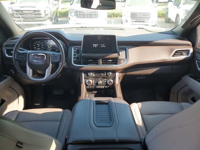 2022 GMC Yukon SLT