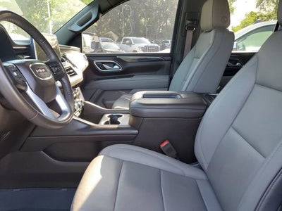 2022 GMC Yukon SLT