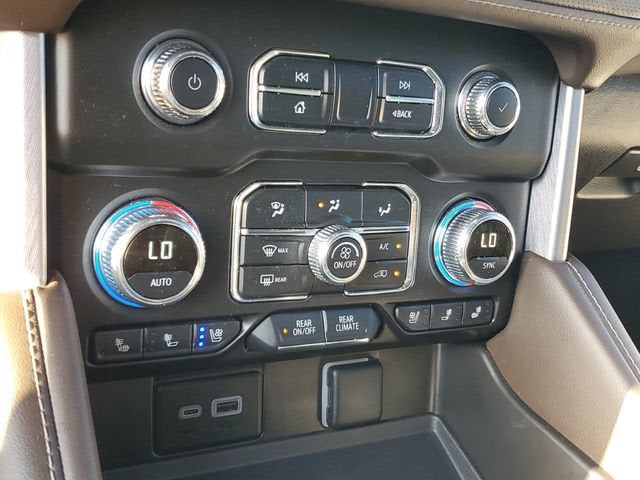 2024 GMC Yukon SLT