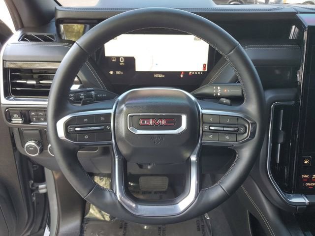 2025 GMC Yukon Elevation