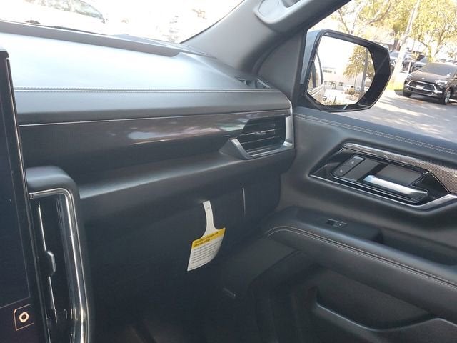 2025 GMC Yukon Elevation