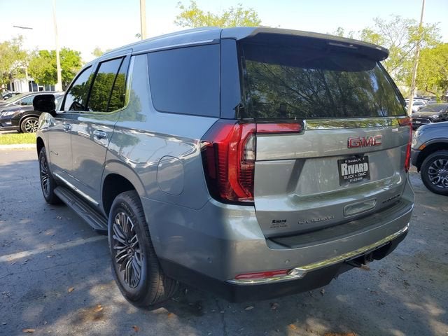 2025 GMC Yukon Elevation