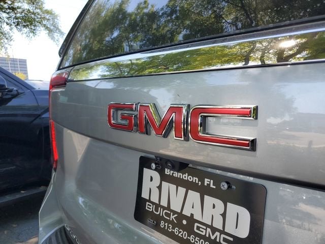 2025 GMC Yukon Elevation