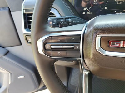 2025 GMC Yukon Elevation