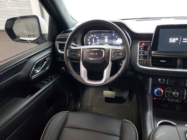 2024 GMC Yukon XL SLT
