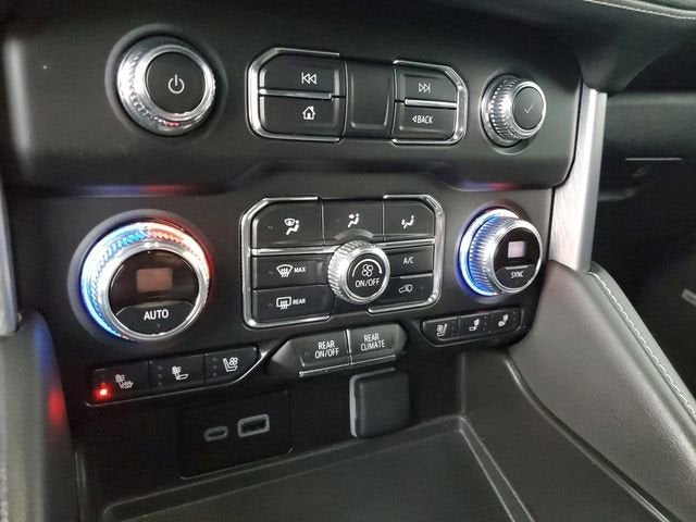 2024 GMC Yukon XL SLT