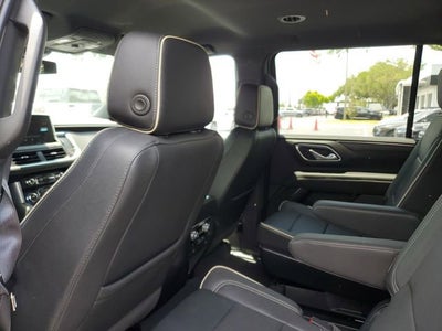 2024 GMC Yukon XL SLT